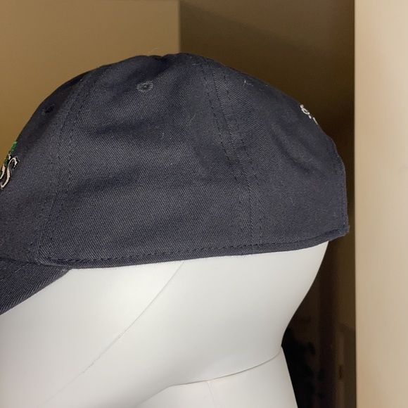 Guinness Shamrock St. James Gate Dublin, Ireland Hat - Picture 3 of 8